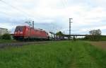 185 385-2 mit einem Autozug am 11.05.13 bei Auggen unterwegs in den Norden.