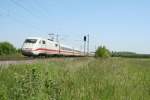 401 083-1 als ICE 475 von Berlin Rummelsburg nach Interlaken Ost am Morgen des 06.06.13 sdlich vom Buggingen.