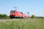 146 111-0 mit einem RE nach Offenburg am 06.06.13 sdlich von Buggingen.