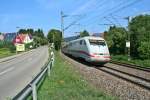 401 077-3 als verspteter ICE 75 von Hamburg Altona nach Zrich HB am Nachmittag des 15.08.13 in der Schallstadter Sdkurve.