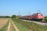 111 062-6 mit einer RB nach Offenburg am Nachmittag des 05.09.13 sdlich von Buggingen.