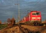 111 054 mit der RB 24573 von Freiburg (Breisgau) Hbf nach Neuenburg (Baden) am Nachmittag des 07.12.13 bei der Einfahrt in Mllheim (Baden).