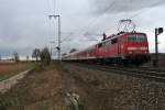 111 060-0 mit der RB 26566 von Neuenburg (Baden) nach Offenburg am Nachmittag des 28.02.14 beim Verlassen des Bahnhofbereichs von Mllheim (Baden).