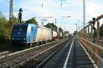 185 515-4 mit einem KLV-Zug aus der Schweiz gen Norden am Abend des 17.04.14 im Bahnhof Müllheim (Baden).