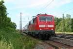 111 050-1 mit einem RE von Offenburg nach Schliengen am Nachmittag des 06.06.14 bei der Einfahrt auf der berholgleis in Orschweier.