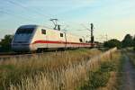 401 510-3 als ICE 374 von Basel SBB nach Berlin Ostbahnhof am Morgen des 03.07.14 bei Hgelheim.