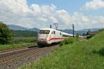 401 504-6 als ICE 279 von Berlin Ostbahnhof nach Basel SBB am Nachmittag des 01.08.14 nrdlich von Kollmarsreute.