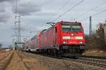 Ausfahrt am Nachmittag des 09.02.2019 von der Freiburger 146 217-5 mit ihrem RE (Offenburg - Basel Bad Bf) aus dem Hp.