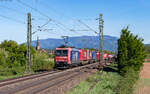 Re 482 028 mit dem DGS 40282 (Basel SBB RB - Ludwigshafen BASF) bei K�ndringen 24.4.26