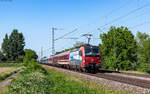193 470 mit dem DRF 13404 (Osnabr�ck Hbf - Lourdes) bei Ringsheim 27.5.26