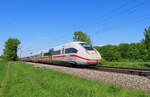 Schutterwald - 30. April 2025 : 412 085  DB Karriere  am ICE 107 von Hamburg Altona nach Basel SBB unterwegs.

Link zum Video : https://www.youtube.com/watch?v=1t9BRVrmK9g&t=2s