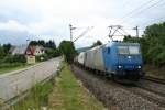 185 515-4 mit einem KLV-Zug am 25.06.13 kurz nach der Duchfahrt in Schallstadt.