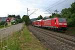146 112-8 mit einem RE nach Offenburg am 25.06.13 bei der Einfahrt in Schallstadt.