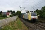 ES 64 F4-096 mit einem KLV-Zug am Nachmittag des 25.06.13 in der Sdkurve von Schallstadt.