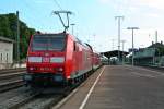 146 113-6 mit der RB 26554 von Neuenburg (Baden) nach Freiburg (Breisgau) Hbf am Morgen des 25.07.13 bei der Einfahrt in Mllheim (Baden).