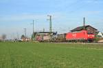 145 052-7 mit einem KLV-Zug auf dem Weg nach Weil am Rhein/Basel Rbf am Nachmittag des 29.03.14 in Auggen.
