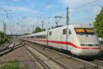 401 084-9 vermutlich als ICE 274 von Basel SBB nach Berlin Ostbahnhof am Nachmittag des 17.04.14 beim Verlassen des Bahnhof Müllheim (Baden).