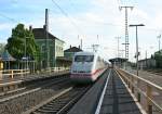 401 573-1 als ICE 75 von Hamburg-Altona nach Zürich HB am Nachmittag des 17.04.14 im Bahnhof Müllheim (Baden).