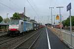 186 103 wurde mit einem KLV-Zug aus Italien in Richtung Holland am Morgen des 18.04.14 im Bahnhof Mllheim (Baden) fotografiert.