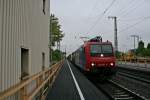 482 001-5 mit einem gemischten Güterzug auf dem Weg gen Norden am Morgen des 18.04.14 im Bahnhof Müllheim (Baden).