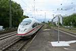 403 533-3 und 406 010-9 als ICE 505/105 von Kln Hbf/Amsterdam Centraal am frhen Nachmittag des 03.05.14 bei der Einfahrt in Freiburg (Breisgau) Hbf.