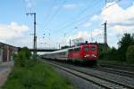 115 261-0 schlich mit dem Lr 78655 von Karlsruhe nach Basel am Nachmittag des 14.05.14 den Bahnhof Müllheim (Baden).