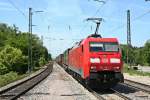152 087-3 mit einem KLV-Zug auf dem Weg nach Basel Bad.