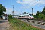 403 516-8 als ICE 107 von Dortmund Hbf nach Basel SBB am Nachmittag des 14.06.14 bei der Einfahrt in Mllheim (Baden).