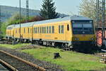 Messzug in Neckarelz auf  Gleis 14 am 26.4.2023 mit 218 477.