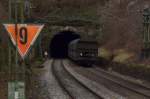 Das Bild steht symbolisch für das nahende Jahresende 2012, so wie der Zug ins Dunkel des Tunnels fährt, steuern wir heute Nacht in ein neues, ungewisses Jahr.