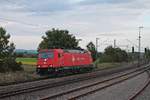 Durchfahrt am Abend des 20.09.2017 von BRLL/XRAIL 185 596-4  Suzy  als Lokzug durch den Bahnhof von Welschingen-Neuhausen in Richtung Norden.