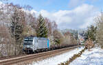 193 817 mit dem DGS 99666 (Singen - Oberhausen West) bei St.Georgen 26.3.26