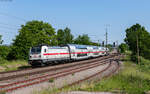 147 590 mit dem IC 484 / RE 50484 (Z�rich HB / Singen - Stuttgart Hbf) im Bahnhof Welschingen 24.5.26