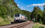 147 561 mit dem IC 484 / RE 50484 (Z�rich HB / Singen - Stuttgart Hbf) bei Talm�hle 14.6.26