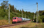 145 045 mit dem DGS 95357 (Karlsruhe Raffinerie - Villingen) bei Sommerau	23.6.26