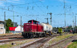 211 041 mit einem Wasserwagen als Rangierfahrt im Bahnhof Villingen 21.7.26