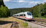 407 011 als ICE 903  Schwarzwald  (K�ln Hbf - Konstanz) in Hattingen 15.8.26