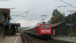 IC 2005  Bodensee  (Emden-Konstanz) mit Schublok 101 133-7 in St.Georgen(Schwarzw) 17.10.09