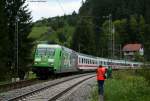 101 040-4  Fan Connection WM 2010  mit dem IC 2006  Bodensee  (Konstanz-Dortmund Hbf) bei Nubach 22.5.10