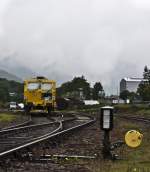 Plasser & Theurer 08-475 Unimat 4S  Baden Liner  am 25. September 2010 in Hausach.
