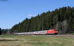 101 067-7 mit dem IC 2005 (Emden Hbf-Konstanz) zwischen St.Georgen und Villingen 8.4.11