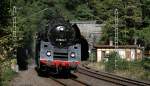 01 1533-7 als Tfzf 92273 (Tuttlingen-Hausach) bei Niederwasser 24.9.11 Welche Version gefllt euch besser?