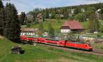 146 231-6  Triberg  mit dem IRE 5321 (Karlsruhe Hbf-Kreuzlingen) bei St.Georgen 11.5.12