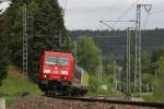 185 406-6 und 146 542-6 mit DbZ 92876 (Triberg-St.Georgen(Schwarzw)) bei St.Georgen 7.6.12