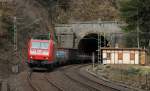 185 120-3 mit dem EZ 44696 (Zürich Limmattal-Kornwestheim Rbf) am Tunnel beim 3.Bauer 16.3.13