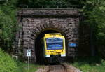 VT 521 und VT 528  Hans Grohe  als SWE 61990 (Freudenstadt Hbf-Bad Griesbach(Schwarzwald) am Schwenkenhardtunnel 31.5.20
