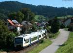 VT 521 und 530 der OSB als OSB87329 (Bad Griesbach(Schwarzwald)-Freudenstadt Hbf) in Halbmeil 9.9.09