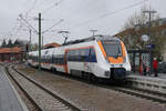 Impressionen der Münstertalbahn.
Die Münstertalbahn ist eine eingleisige, elektrifizierte Nebenbahn von Bad Krozingen nach Münstertal.
Sämtliche Aufnahmen sind am 5. April 2019 in Staufen entstanden.
Foto: Walter Ruetsch