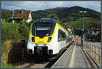 8442 183 der SWEG steht am 29.09.2023 im Endbahnhof Münstertal zur Rückfahrt nach Bad Krozingen bereit.