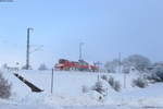 40 80 947 5206-5; 218 456-0 und 40 80 9475 195-0 als NbZ 92670 (Villingen(Schwarzw)-Seebrugg) bei Unadingen 16.1.21